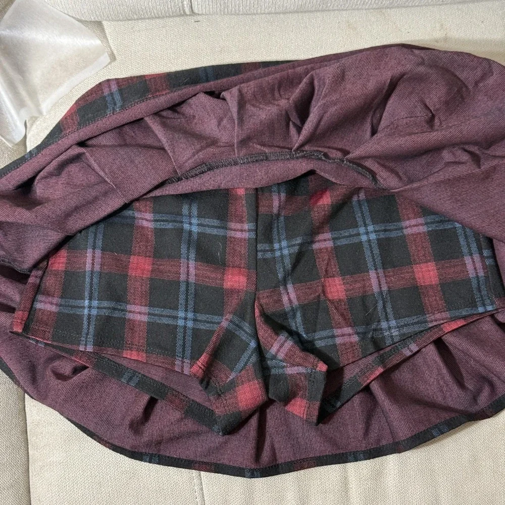 Abercrombie Kids Girls Y2K Red/Black‎ Plaid Pleated Mini Skort Schoolgirl 11/12